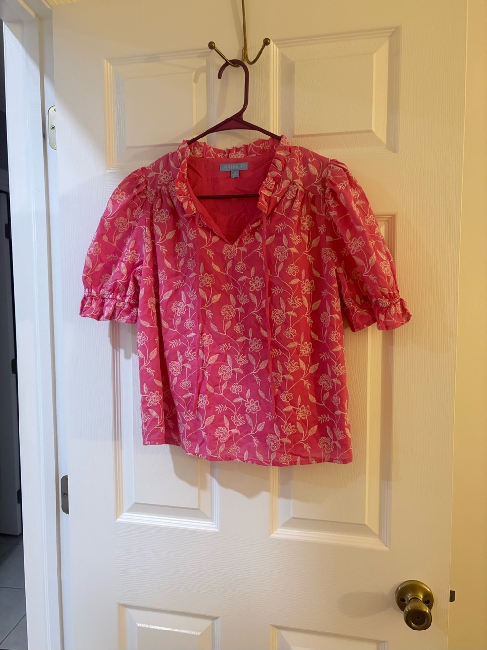Draper James Pink Floral Ruffle V-Neck Puff Sleeve Blouse